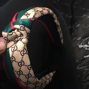 Gucci headband